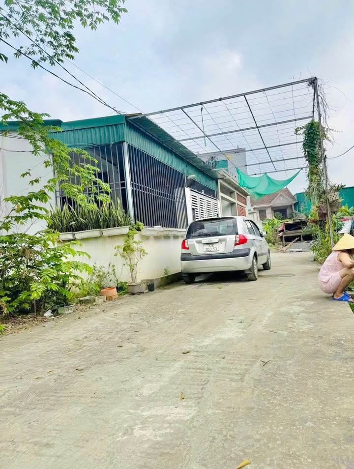 Bán đất nền Hưng Đông, TP Vinh 81m² - Sổ hồng sẵn, gần Nguyễn Chí Thanh