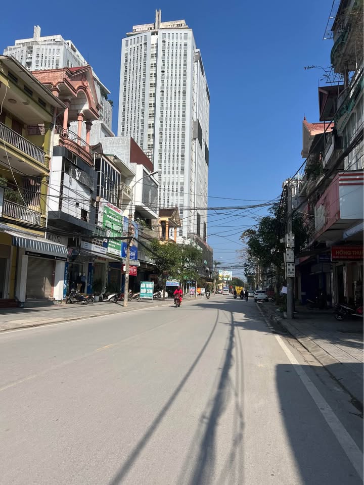 Mặt Tiền Kinh Doanh Đặng Thái Thân, TP Vinh 103.6m² - Vừa Ở Vừa Kinh Doanh