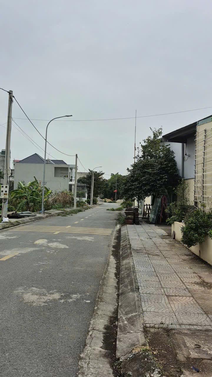 Nhà xưởng Phường Lý Thường Kiệt 122m² - Gần KCN, Sẵn sàng hoạt động!