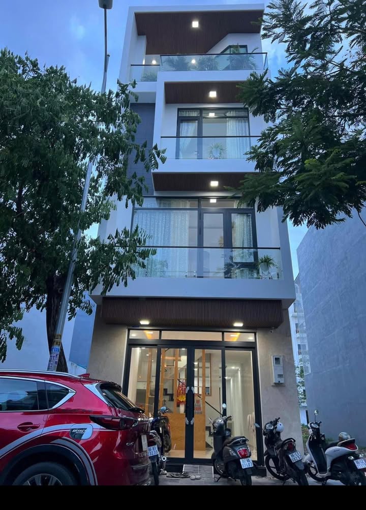 Nhà riêng Oceandunes Phan Thiết 89m² giá 9 tỷ - Vị trí đẹp, tiềm năng 5 tầng!