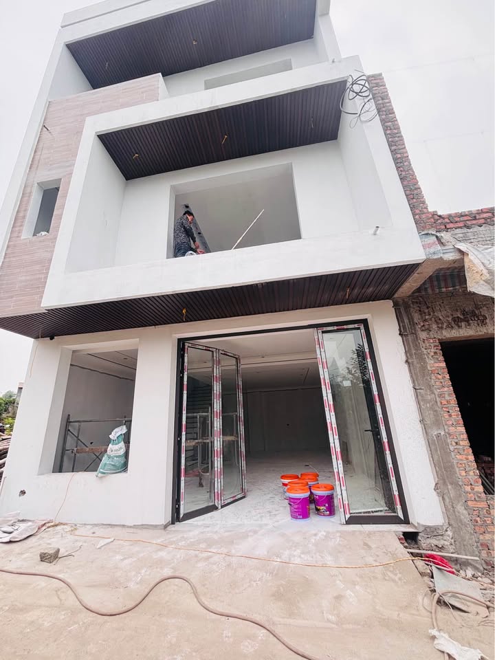 Nhà 3 tầng Quyết Thắng, Thái Nguyên 66m² - Ô tô vào tận nhà!