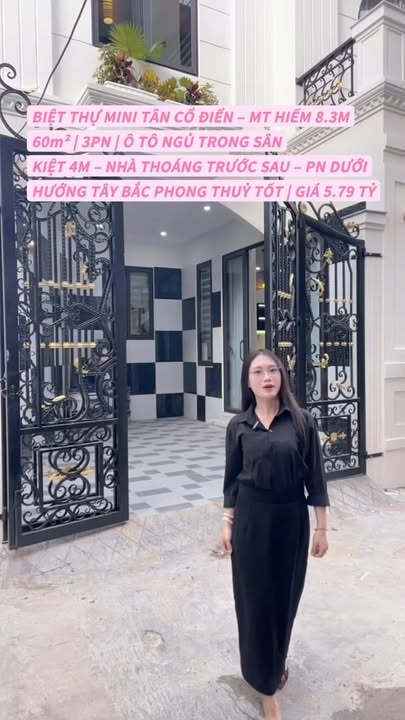 Nhà Mini Tân Cổ Điển 60m² Tôn Đức Thắng, Đà Nẵng - Ngang 8.3m, Ô tô ngủ sân