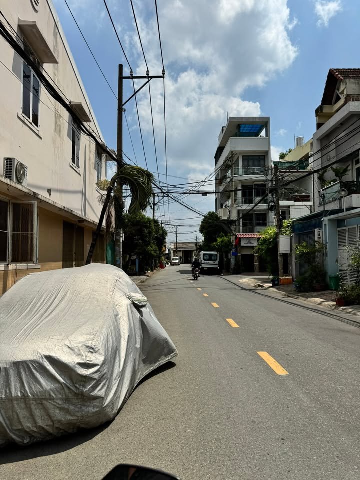 Nhà Mặt Tiền Kinh Doanh Hai Bà Trưng Q9 - 100m² Sẵn Dòng Tiền 9.7 Tỷ