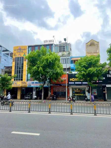 Nhà phố Lý Thái Tổ Q10 87m² 22 tỷ - Mặt tiền kinh doanh