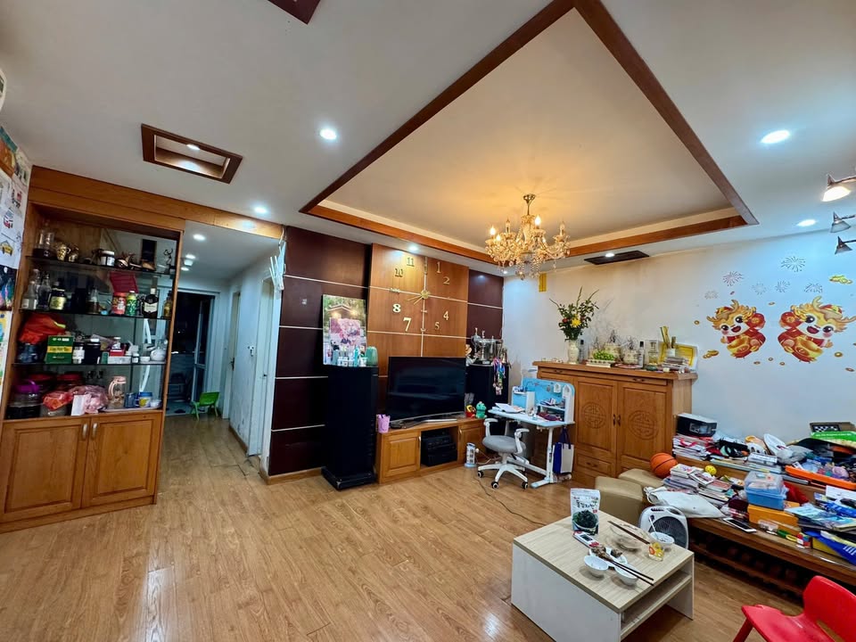 Căn hộ VP6 Linh Đàm 67m² - Sẵn sàng vào ở, chỉ 3.2 tỷ!