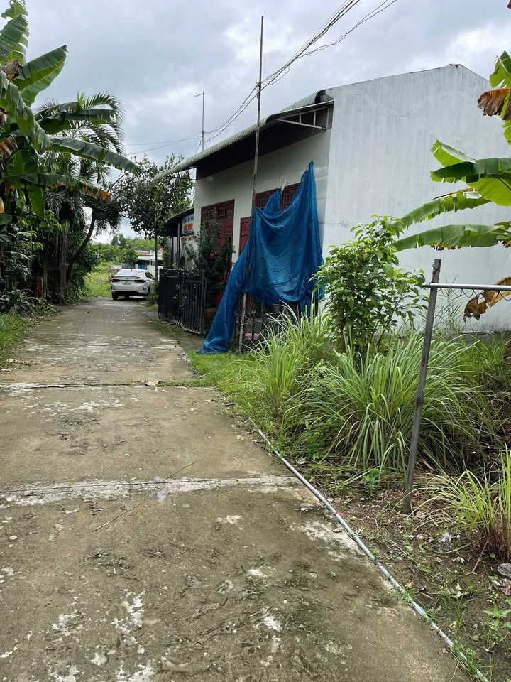 Bán đất nền thổ 99m² Hẻm 5 Cụt, Tân An, Long An - Giá 650 triệu