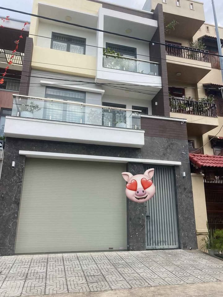 Cho thuê nhà 3 tầng mặt tiền đường Khang Linh, Phường 10, Vũng Tàu - 4PN, Full Nội Thất, Gara Ô tô