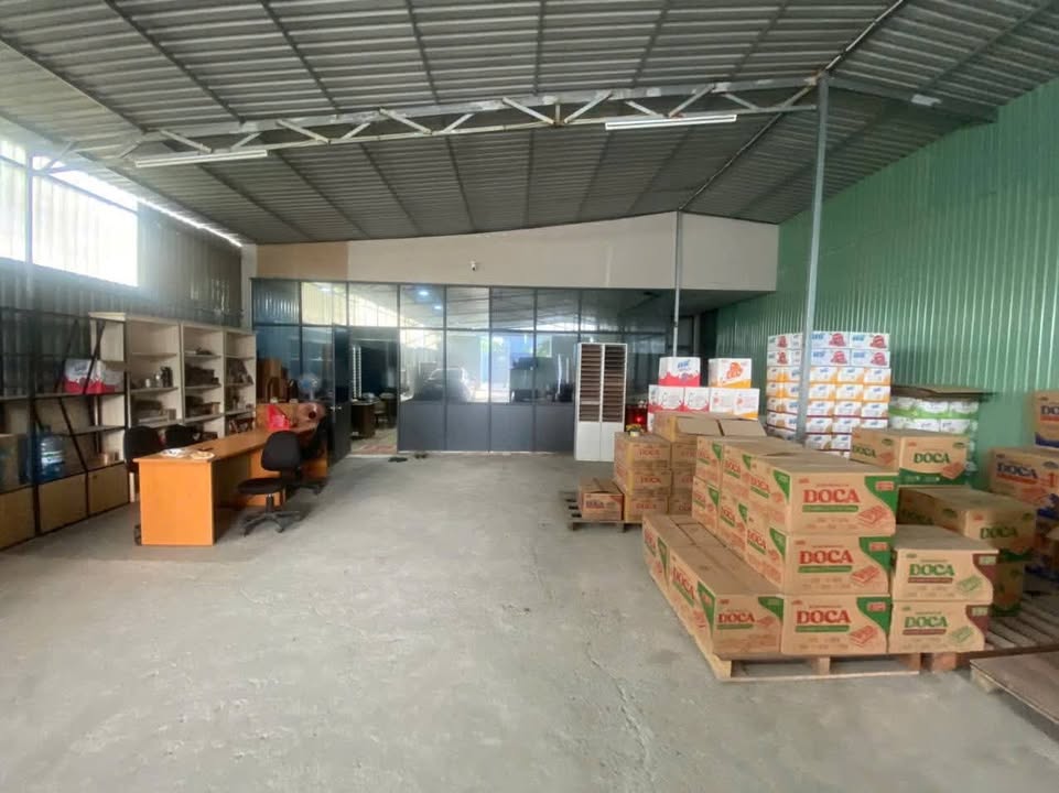 Kho xưởng Đường Lã Xuân Oai Q9 350m² - Hoạt động ngay!