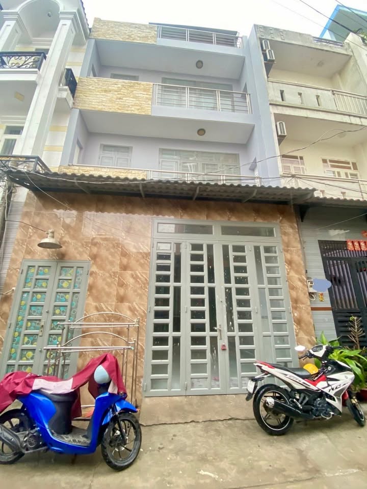 Nhà 4 Tầng HXH Lê Văn Quới, Bình Tân - 54m², Giảm 100tr, Giá 5.9 Tỷ