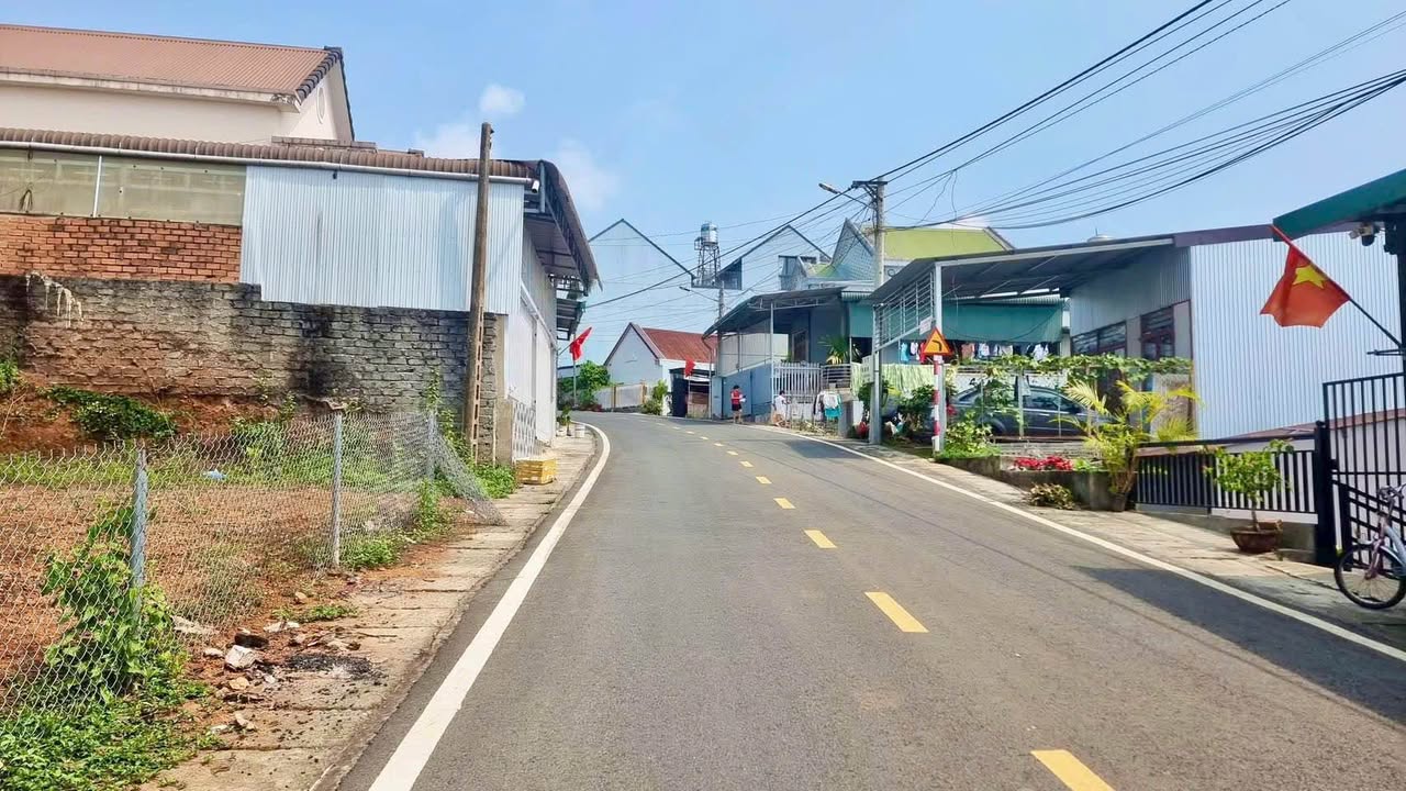 Bán Đất Mặt Tiền Hẻm 135 Trần Quốc Toản, Bảo Lộc - 138m² Full Thổ Cư, Giá 2.5 Tỷ