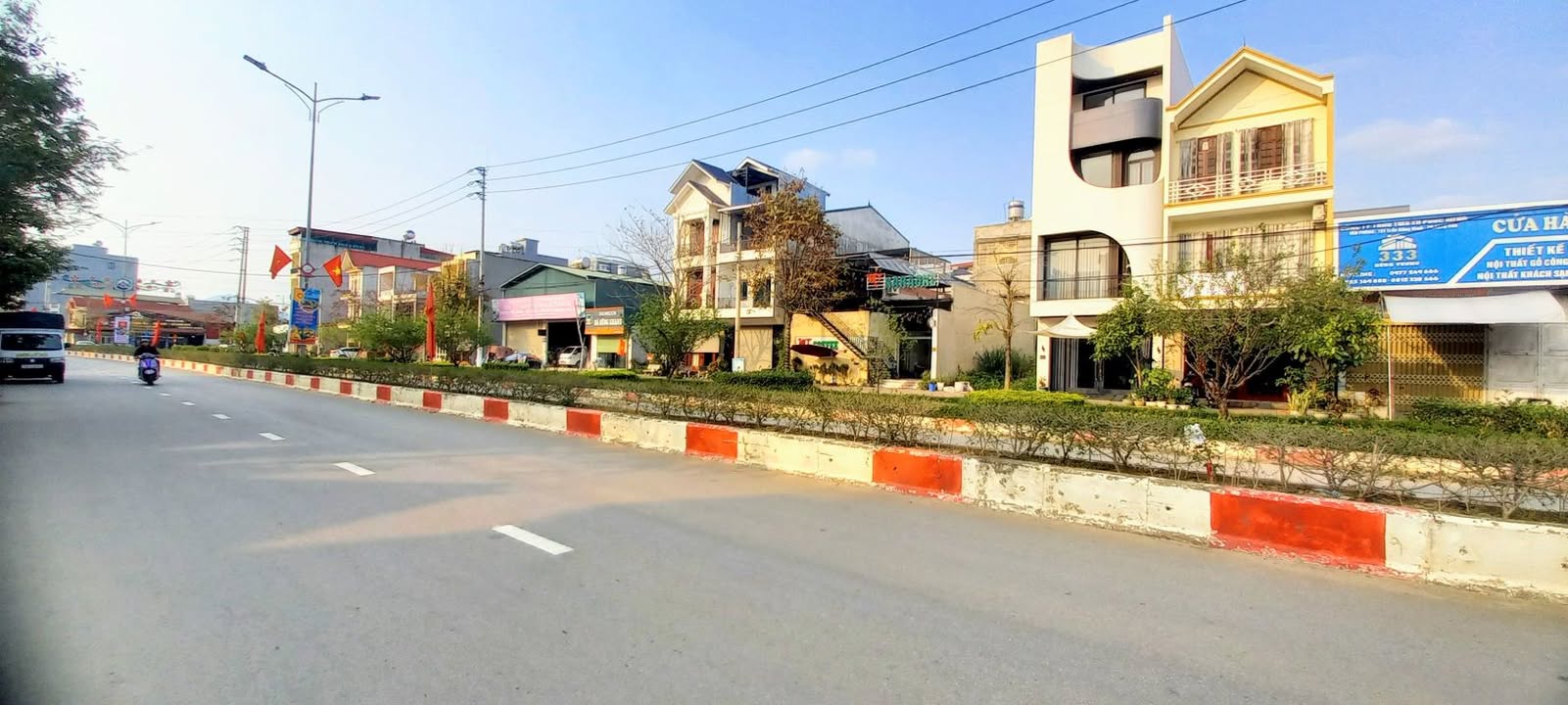 Nhà Mặt Tiền Hùng Vương, Lạng Sơn - Kinh Doanh Đắc Lộc 81m²