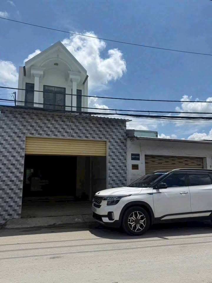 Cho thuê nhà nguyên căn Hóc Môn 88m² - Kinh doanh, Văn phòng, Ở lý tưởng