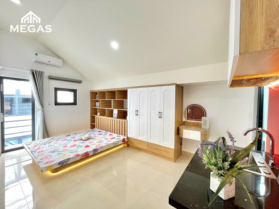 Cho Thuê Căn Hộ Full Nội Thất, Ban Công Thoáng Mát - Quận 2