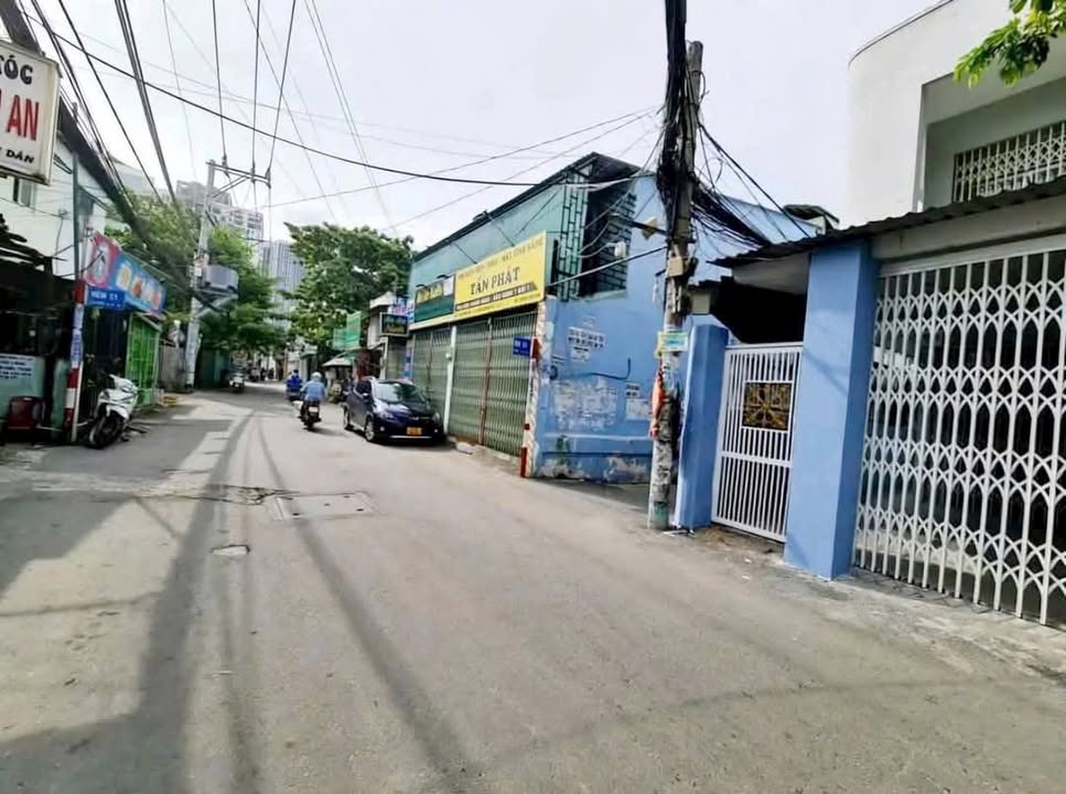 Cho thuê nhà góc 2 mặt tiền đường Lâm Văn Bền, Q7 - 85m², 3PN, Full NT