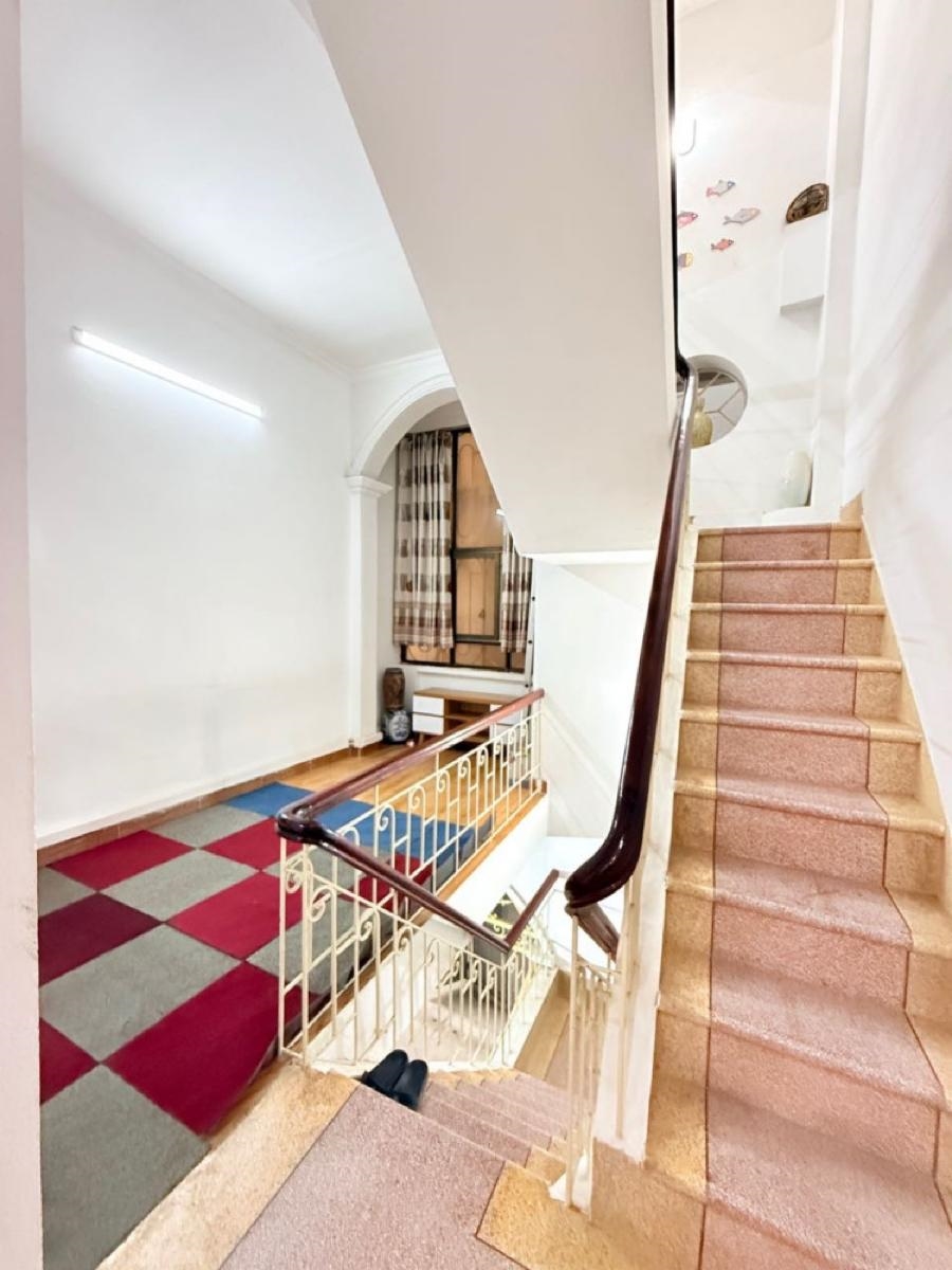 Nhà riêng Kim Mã Ba Đình 33m² giá 7.4 tỷ - Sẵn sàng ở ngay!