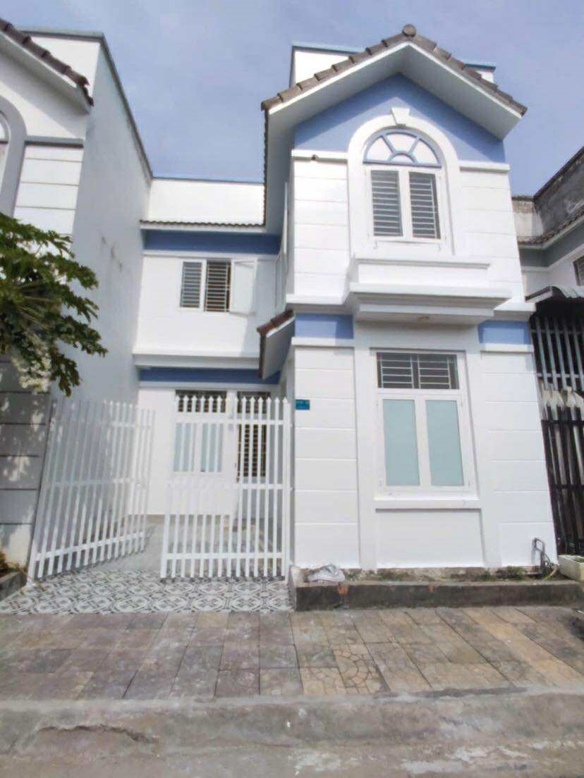 Nhà 2 Lầu Trệt Hoàng Quân Cái Răng - Sân Rộng Đậu Ô Tô - 4.5 Triệu/Tháng