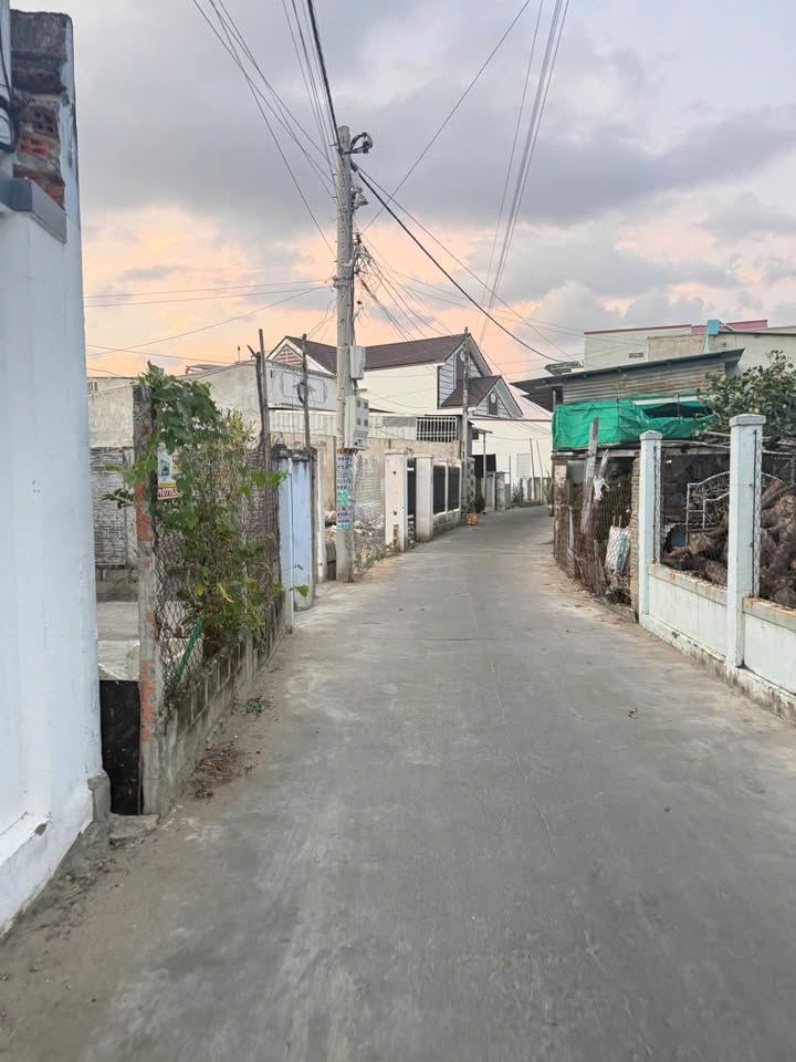 Đất nền Xã Phước Hữu 410m² giá 2.6 tỷ - Sổ đỏ chính chủ!