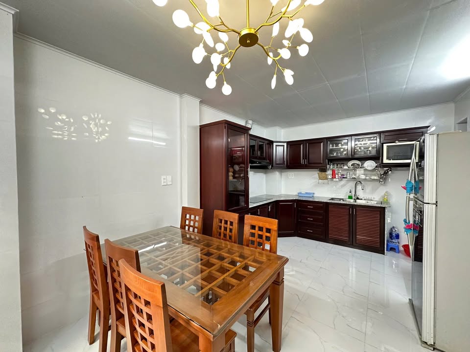 Nhà Nguyên Căn Hẻm Xe Hơi Bùi Đình Túy Bình Thạnh - 60m² Giá 18 Triệu