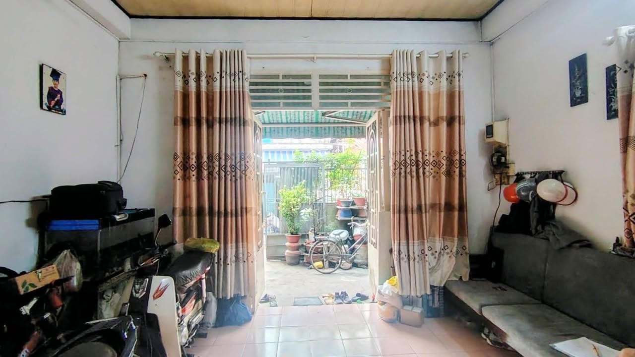 Nhà Phường 17 Gò Vấp 86m² - 4PN, Sổ Hồng Riêng, Giá 8.5 Tỷ TL