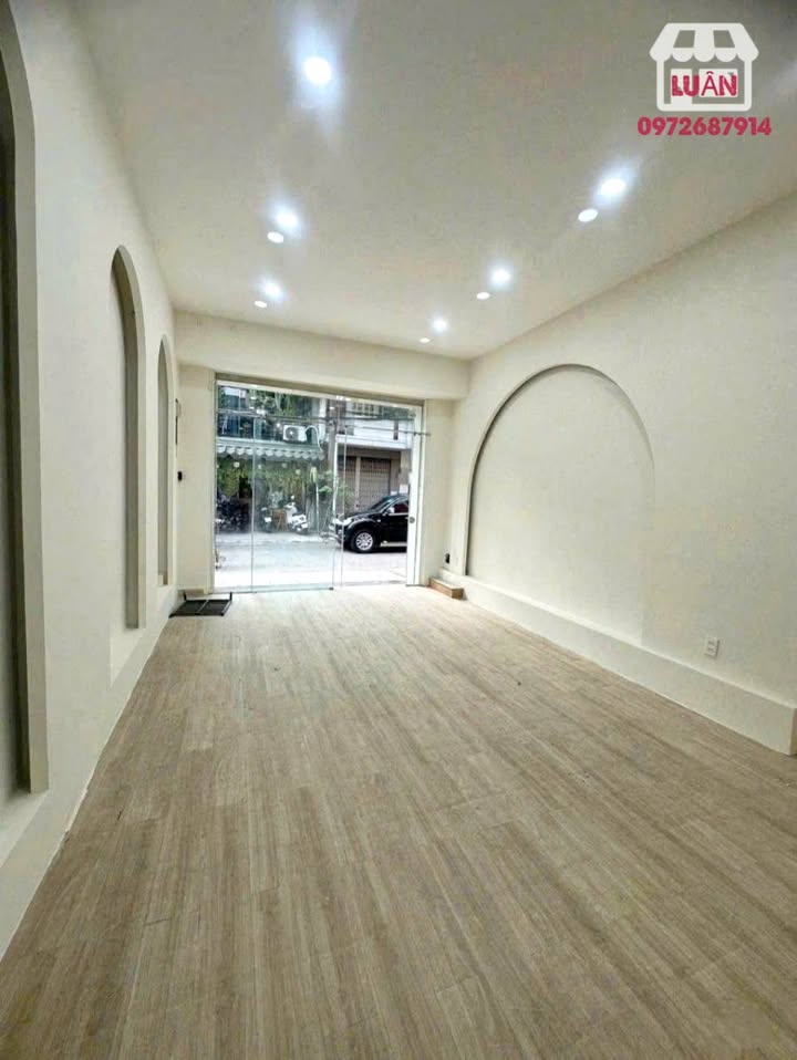 Nhà Phố Mặt tiền Bàu Cát, Tân Bình 64m² - Mặt tiền kinh doanh đắc địa