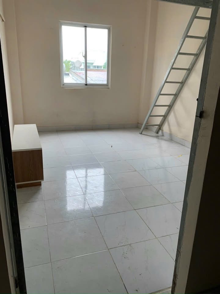 Cho thuê phòng trọ P. Thạnh Lộc, Q.12 - 30m² - Giá 2 triệu/tháng