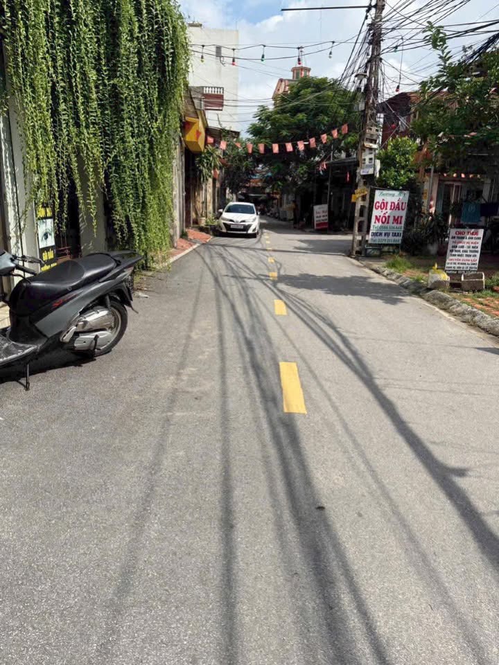 Nhà phố Sao Đỏ, Chí Linh 92m² - Mặt tiền kinh doanh đắc địa!