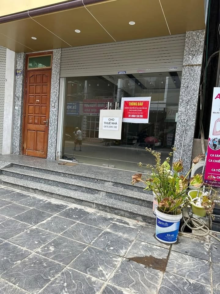 Cho thuê nhà 2 tầng mặt tiền Nguyễn Du, Lào Cai - Kinh doanh đa ngành nghề