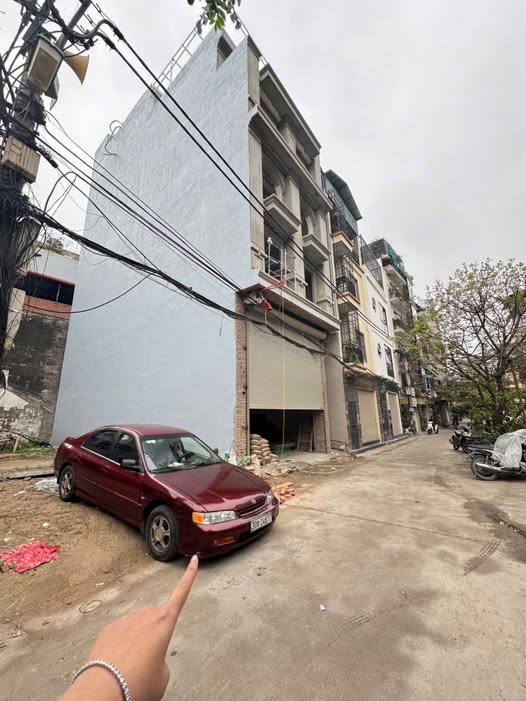 Đất Vĩnh Tuy, Hai Bà Trưng - 99m² Lô Góc, Oto Tránh Nhau, Giảm Sốc 10 Tỷ!