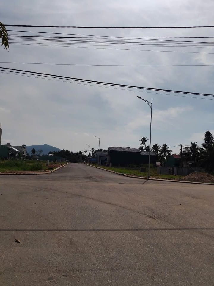 Bán Đất Vàng Quảng Trường Bồng Sơn 80m² - Sổ Đỏ Full Thổ Cư