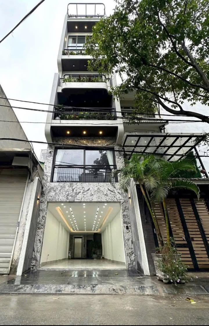 Nhà Phố Long Biên 82m² - 8 Tầng Thang Máy, Vỉa Hè, View Công Viên - Giá 2 Tỷ