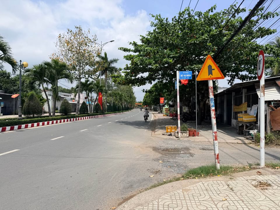 Đất nền Xã Long Đức TP. Trà Vinh 100m² - Sổ đỏ chính chủ