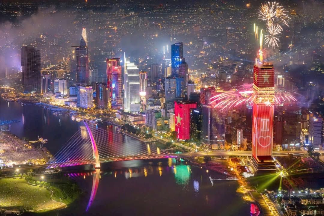 Căn hộ Vinhomes Central Park Bình Thạnh 79m² 22 tỷ - View đẹp