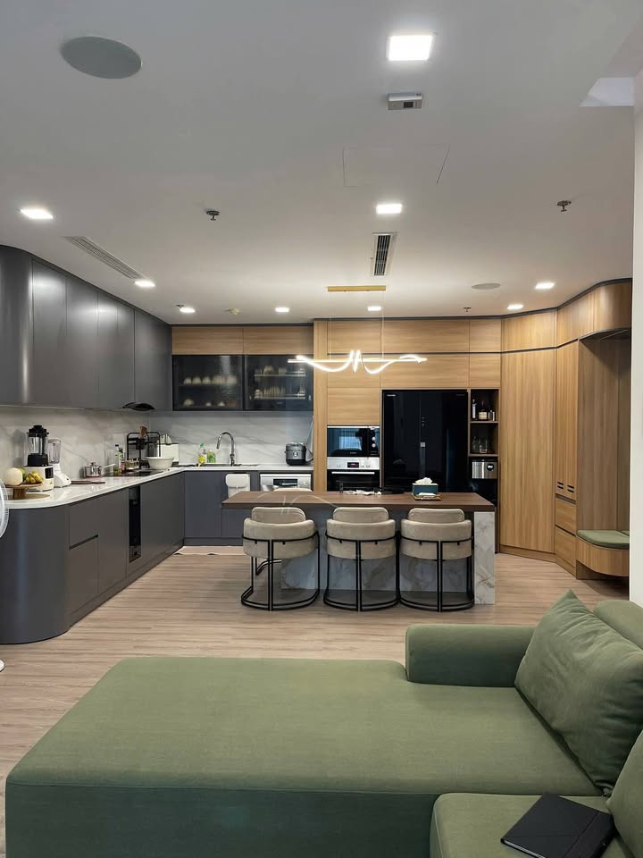 Căn hộ Vinhomes Central Park, Bình Thạnh 154m² - Bàn giao ngay!