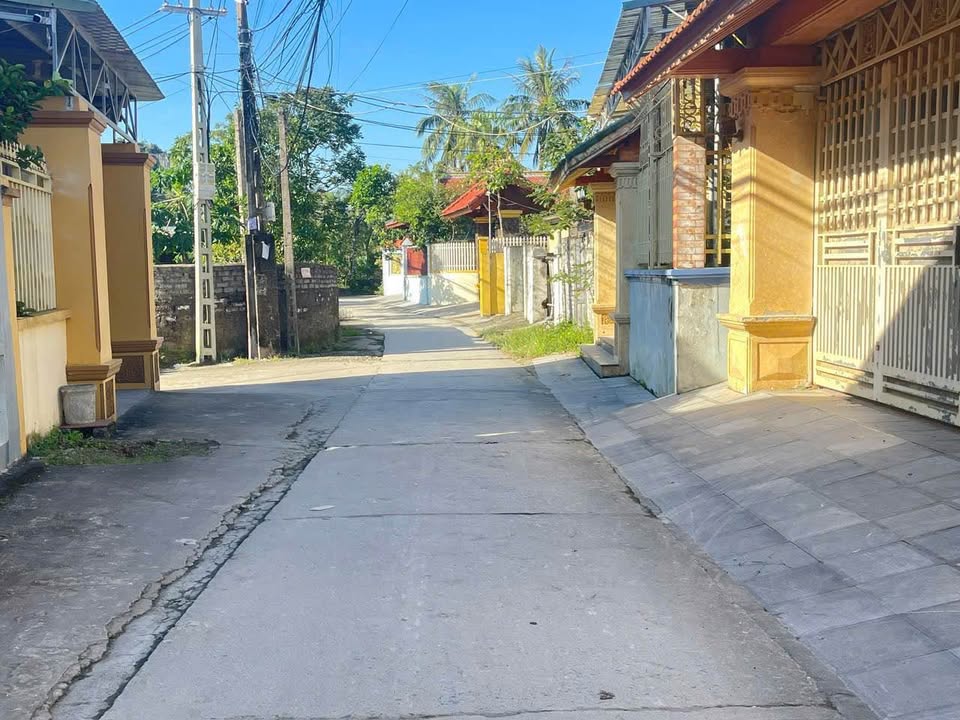 Đất Nền Thanh Hóa 193m² Sổ Hồng Sẵn - Ngay Ngã 5 Nhồi, Ô Tô Tránh Nhau