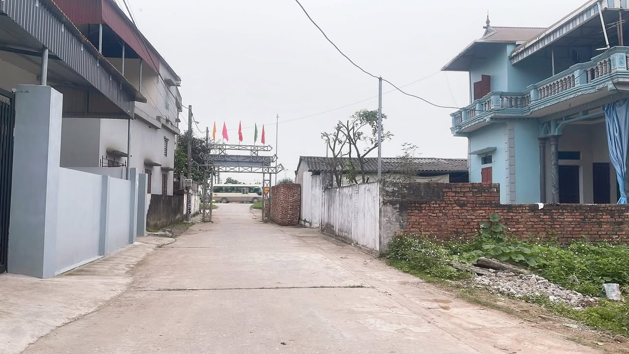 Đất Nền Mỹ Đức 25m² Sổ Đỏ Sẵn Sàng - Hơn 2 Tỷ, Kinh Doanh Đắc Lợi