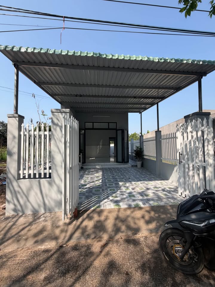 Nhà Phú An Bến Cát 50m² - Ô tô vào tận nhà, mới xây đẹp!