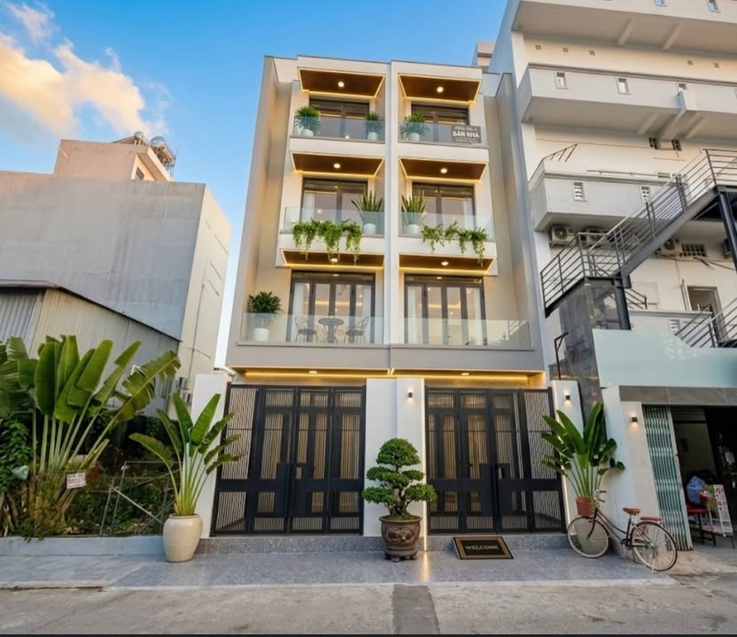 Nhà Phố 5 Tầng Hiện Đại 74.7m² Linh Đông, Thủ Đức - Vừa Ở Vừa Kinh Doanh