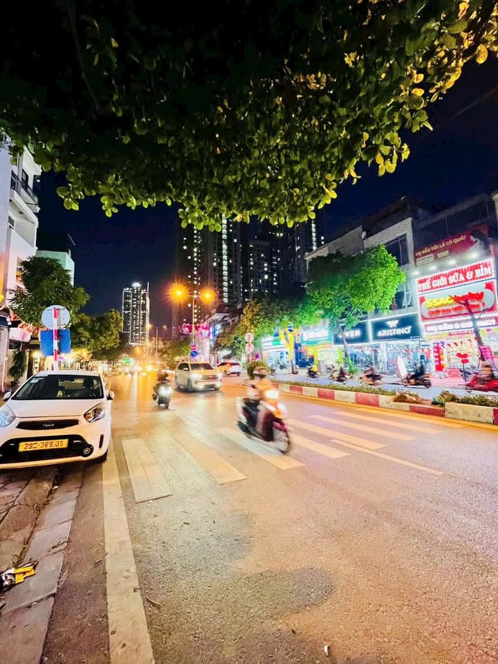 Chung cư mini Hà Đông - 17PN khép kín, dòng tiền 80tr/tháng, giá 16 tỷ