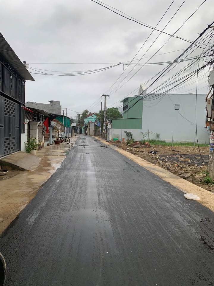 Nhà 3 tầng Diên Phú 268m² giá 4.99 tỷ - Ô tô vào tận nhà!