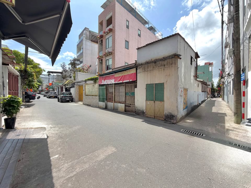 Nhà 3 Tầng 50m² Mặt Tiền 11m Kiệt 3m Cù Chính Lan, Đà Nẵng - Giá 4 Tỷ