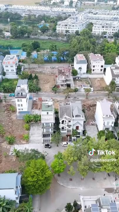 Đất Nền VIP Lake View, Thủ Đức: 176m² - Sổ Hồng Sẵn Sàng Giao Dịch