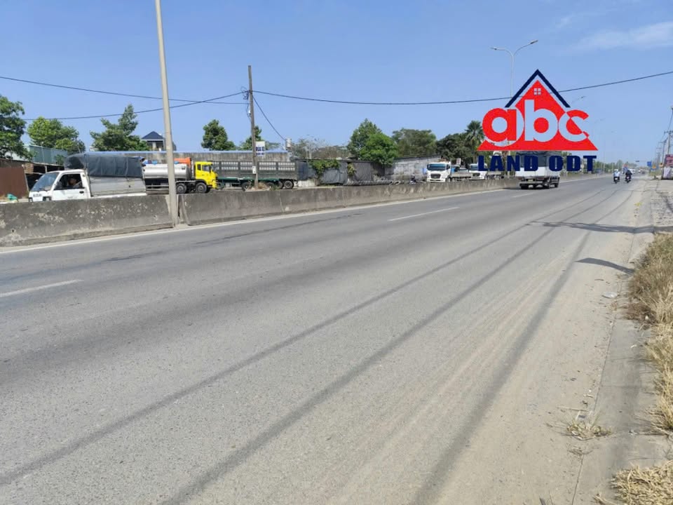 Kho Xưởng Võ Nguyên Giáp 700m² - Hoạt động ngay!