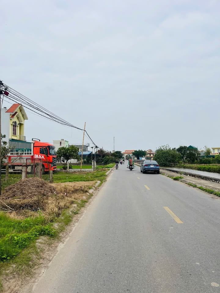 Nhà Mặt Tiền Kinh Doanh 105m² - Lô Góc Đường Tây An, Tiền Hải, Thái Bình - Giá 1 Tỷ