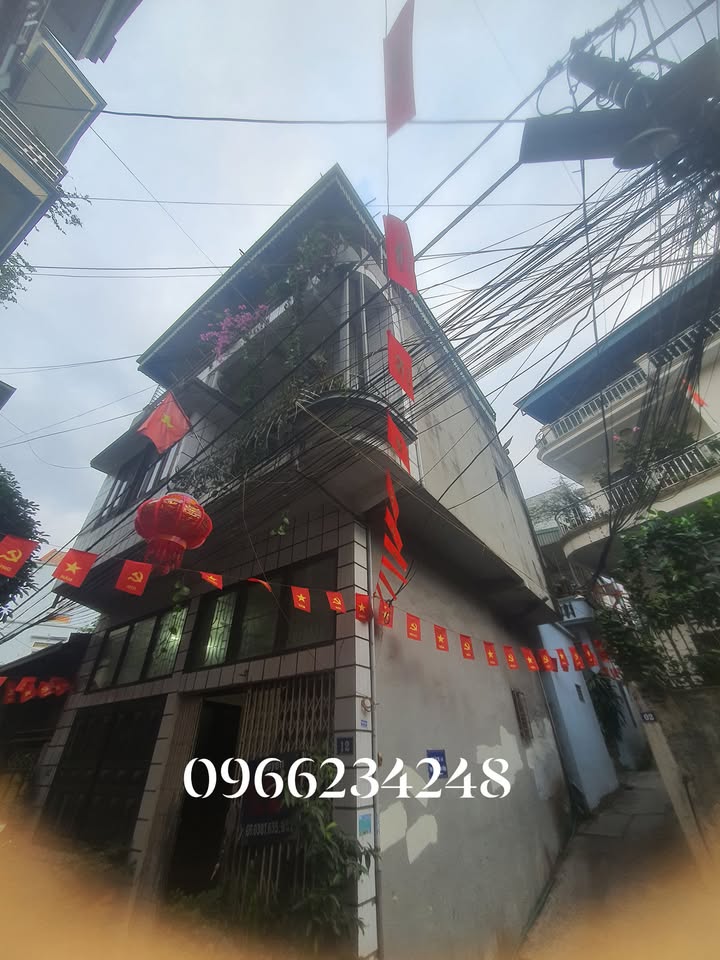 Nhà riêng Hạ Long 58m² Đường Thanh Niên - Vị trí đẹp, 2 tỷ