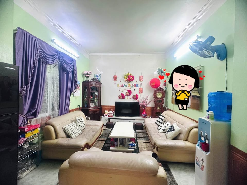 Nhà Cột 3 Uông Bí 60m² chỉ 3 tỷ - Ô tô vào tận nhà, kinh doanh ngay!