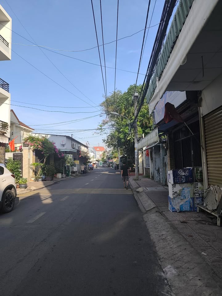 Cho thuê nhà nguyên căn Phước Long B, TP. Thủ Đức - 70m², 3PN, Giá 9 Triệu