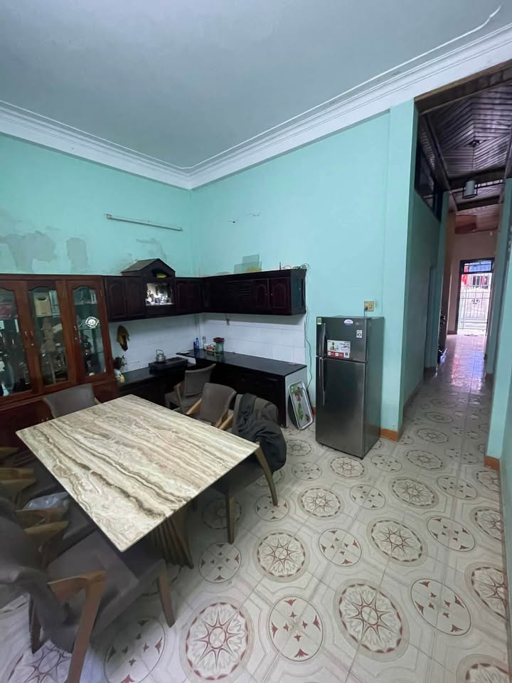 Nhà Nguyên Căn 2.5 Tầng Phan Chu Trinh, Huế - 3PN Full Nội Thất, Giá 8 Triệu/Tháng