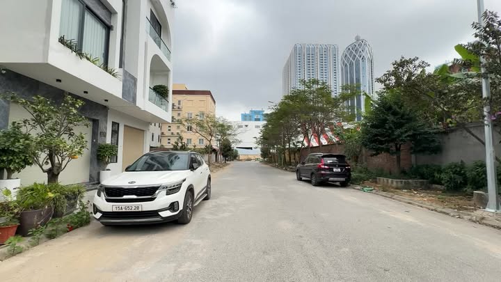 Nhà Phố Mặt Tiền Lê Hồng Phong, Hải Phòng - 59.69m², 7.7 Tỷ