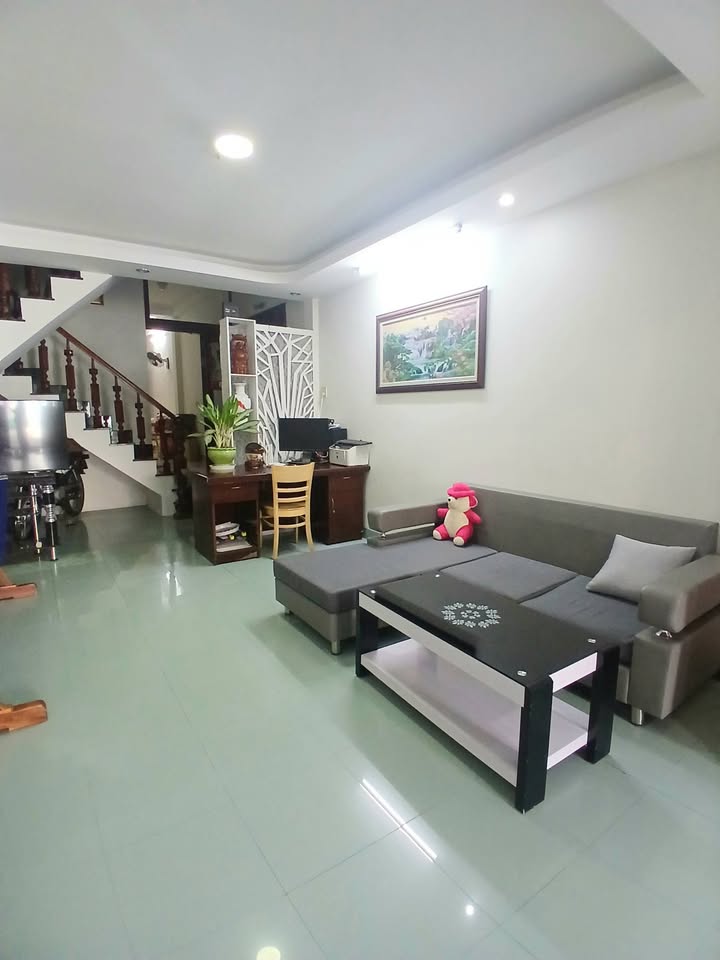 Nhà Riêng Nguyễn Trãi, Đà Lạt 80m² - Sẵn sàng ở ngay!