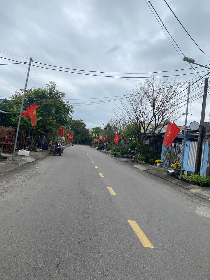 Đất Mặt Tiền Nguyễn Phúc Chu, Tam Kỳ - 200m² Kinh Doanh, Hướng Đông Nam